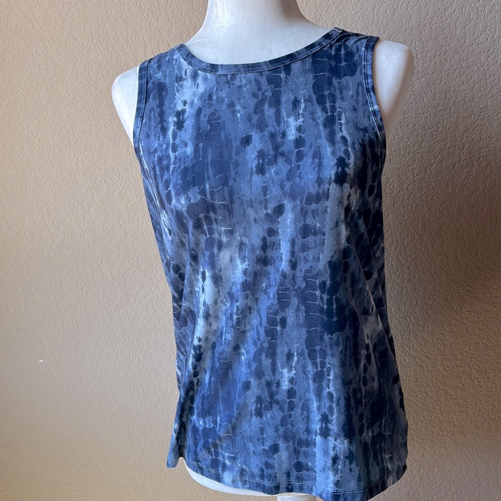 Old Navy blue tie dye Breathe ON tie back performance tank top, size small